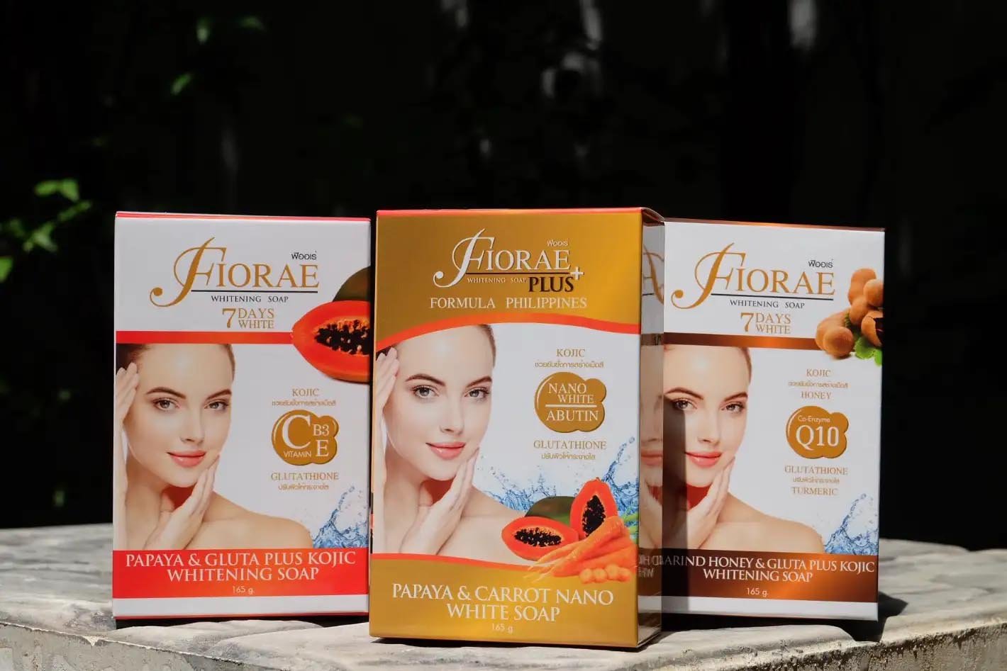 Fiorae Papaya & Gluta Plus Kojic Whitening Soap