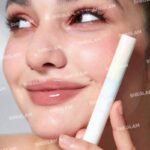 SheGlam: Pout Perfect Shine Lip Plumper- Pink Flamingo - Image 2